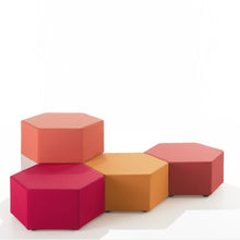 Load the image into the gallery viewer, B-Line Pouf ESA, der Sechseck Hocker - Design Kazuhide Takahama, 1968