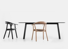 Afbeelding in Gallery-weergave laden, Esstisch Rhomb von Prostoria – Design trifft auf Handwerkskunst
