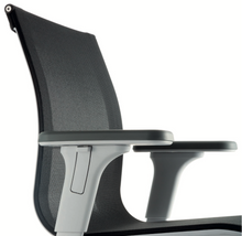 Carica l'immagine nel visualizzatore di Gallery, ICF Office Una Plus HD - Design Bürostuhl mit hoher Rückenlehne