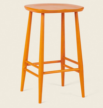 Afbeelding in Gallery-weergave laden, L.Ercolani Barhocker im Windsor Stil - Modell Utility Bar Stool