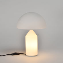 Charger l'image dans la galerie, Oluce Atollo 236, Tischleuchte - Opalglas