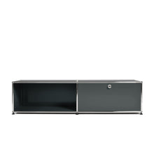 Lade das Bild in den Galerie-Viewer, USM Haller TV-Lowboard, mit 1 Klappe B1523 x H390mm x T373 mm - 14 Farben