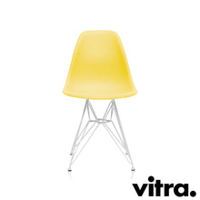 Charger l'image dans la galerie, Vitra Eames Plastic Side Chair RE DSR, Untergestell weiss & weitere Farben