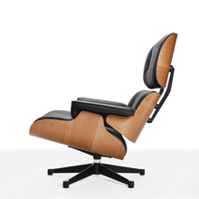 Lade das Bild in den Galerie-Viewer, Vitra Lounge Chair (neue Maße) Leder Premium F, schwarz