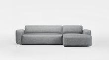 Lade das Bild in den Galerie-Viewer, Schlafsofa FADE von Prostoria – Minimalismus mit Komfort