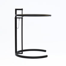 Afbeelding in Gallery-weergave laden, ClassiCon E 1027 Adjustable Table, schwarz - Design Eileen Gray