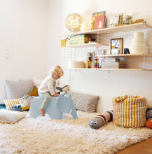 Lade das Bild in den Galerie-Viewer, Vitra Eames Elephant, Kunststoff & weitere Farben