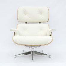 Charger l'image dans la galerie, Vitra Eames Lounge Chair & Ottoman, poliert, Amerikanischer Kirschbaum, Leder Premium F Snow (XL / Neue Maße)