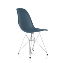 Afbeelding in Gallery-weergave laden, Vitra Eames Plastic Side Chair RE DSR, Untergestell Stahl verchromt & weitere Farben