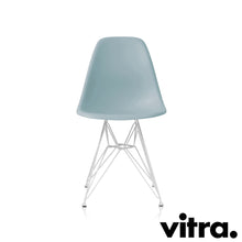 Charger l'image dans la galerie, Vitra Eames Plastic Side Chair RE DSR, Untergestell weiss & weitere Farben