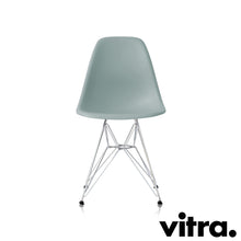 Afbeelding in Gallery-weergave laden, Vitra Eames Plastic Side Chair RE DSR, Untergestell Stahl verchromt & weitere Farben