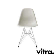 Afbeelding in Gallery-weergave laden, Vitra Eames Plastic Side Chair RE DSR, Untergestell Stahl verchromt & weitere Farben