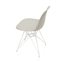 Charger l'image dans la galerie, Vitra Eames Plastic Side Chair RE DSR, Untergestell weiss & weitere Farben