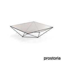 Charger l'image dans la galerie, Prostoria – Avet Couchtisch: Skulpturales Design mit schwebender Eleganz