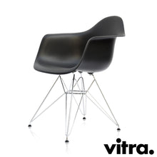 Charger l'image dans la galerie, Vitra Eames Plastic Armchair RE - DAR, Untergestell Stahl verchromt & weitere Farben