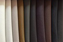 Load the image into the gallery viewer, B-Line Pouf ESA, der Sechseck Hocker - Design Kazuhide Takahama, 1968