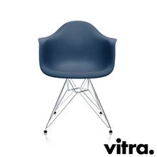 Charger l'image dans la galerie, Vitra Eames Plastic Armchair RE - DAR, Untergestell Stahl verchromt & weitere Farben