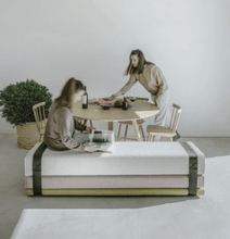 Carica l&#39;immagine nel visualizzatore di Gallery, Prostoria Bavul – Bank und Bett in einem stilvollen Design
