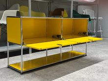 Afbeelding in Gallery-weergave laden, USM Haller Sideboard mit 2 Klappen - unten offen
