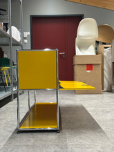 Afbeelding in Gallery-weergave laden, USM Haller Sideboard mit 2 Klappen - unten offen
