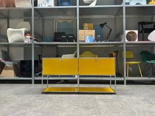 Afbeelding in Gallery-weergave laden, USM Haller Sideboard mit 2 Klappen - unten offen
