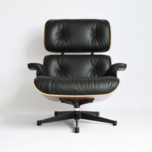 Lade das Bild in den Galerie-Viewer, Vitra Lounge Chair XL (neue Maße) Santos Palisander
