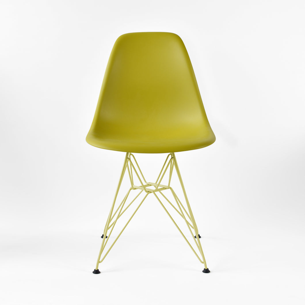 Vitra Eames Plastic Side Chair DSR (RE) Sonderfarben