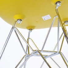Load the image into the gallery viewer, Vitra – Eames Plastic Side Chair DSR, chrome-plated steel base &amp; other colors
