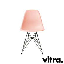 Load the image into the gallery viewer, Vitra – Eames Plastic Side Chair DSR, black base (suitable for outdoor use) &amp; other colors
